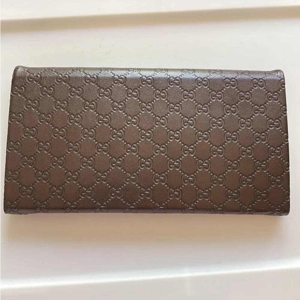 - Gucci brown leather insignia interlocking GG gorgeous eyeglass Case UC N… - Picture 4 of 6